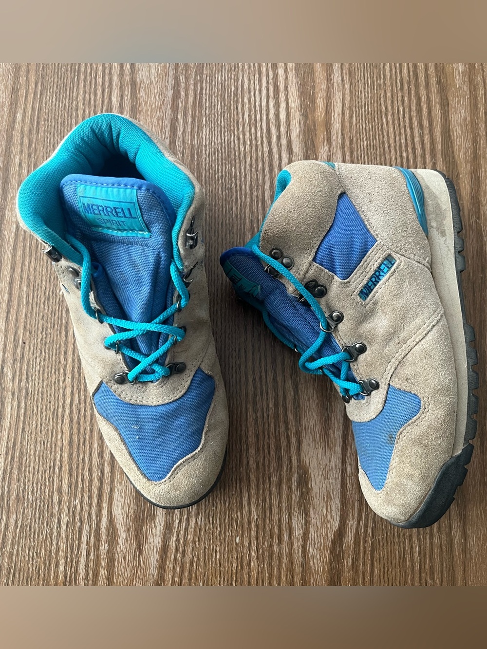Merrell Vintage Eagle Spirit Women's Hiking Boots Size 7.5 Suede Tan Blue